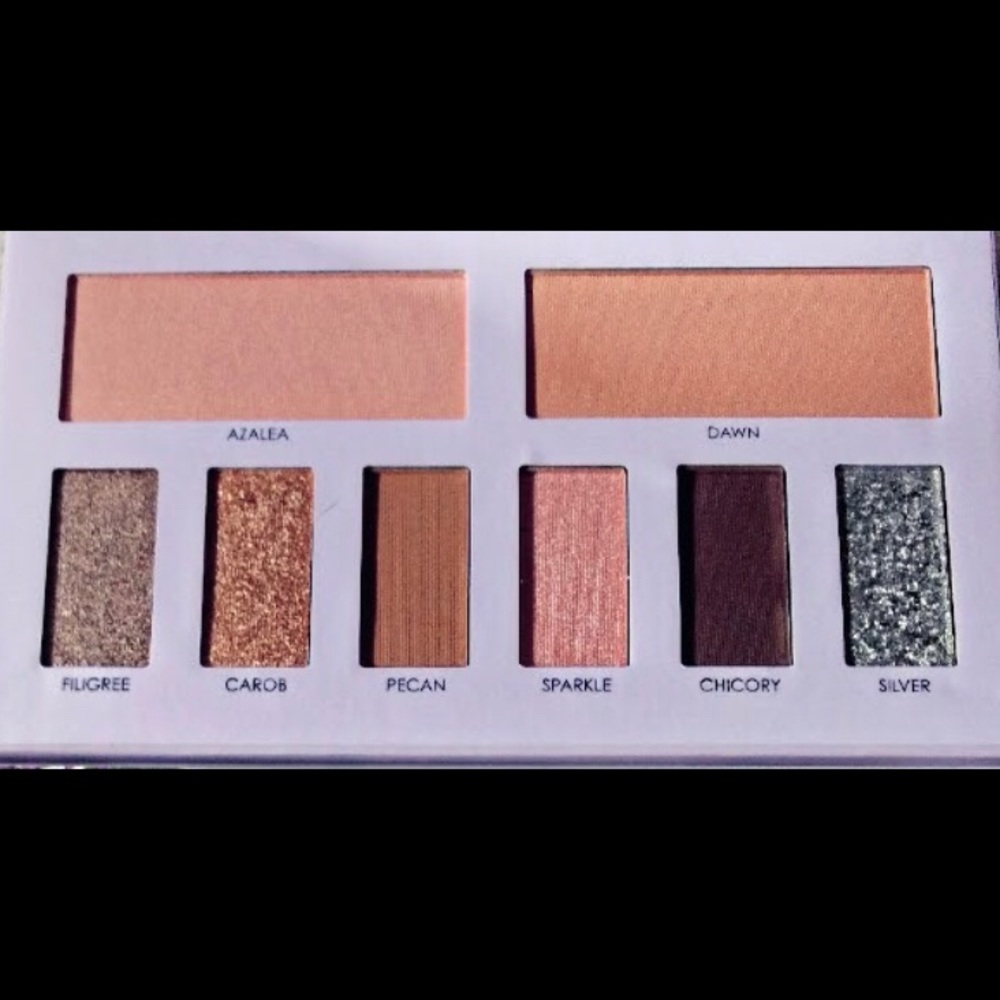 Vegan Eyeshadow & Blush Palette